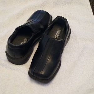 Deer Stags loafers size 8 black slipons